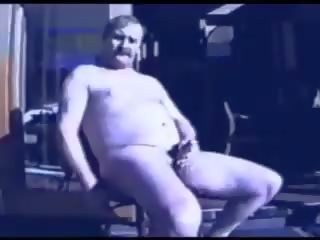 Mais velho bisex orgi: grátis orgia porno vídeo c7