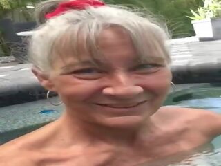 Perverznež babi leilani v na bazen, brezplačno porno 69 | sex