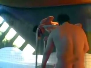Deux chaud à trot demoiselles à partir de germany obtention baisée à la spa: rétro amateur xxx vidéo