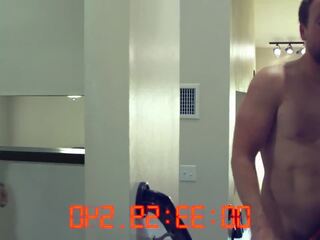 ライリー リード: 3movs チューブ & 服を着た女性裸の男性 モバイル ポルノの ビデオ