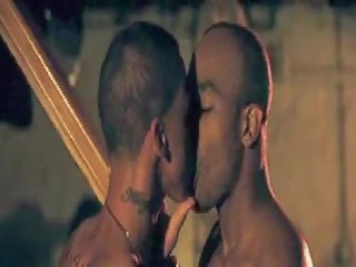Homoseks pria musik film di rihanna-rude b-y