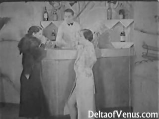 Autêntico clássicos x classificado vídeo 1930s - duas raparigas e um gajo sexo a três
