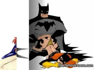 Batman κοντά να catwoman και batgirl όργια